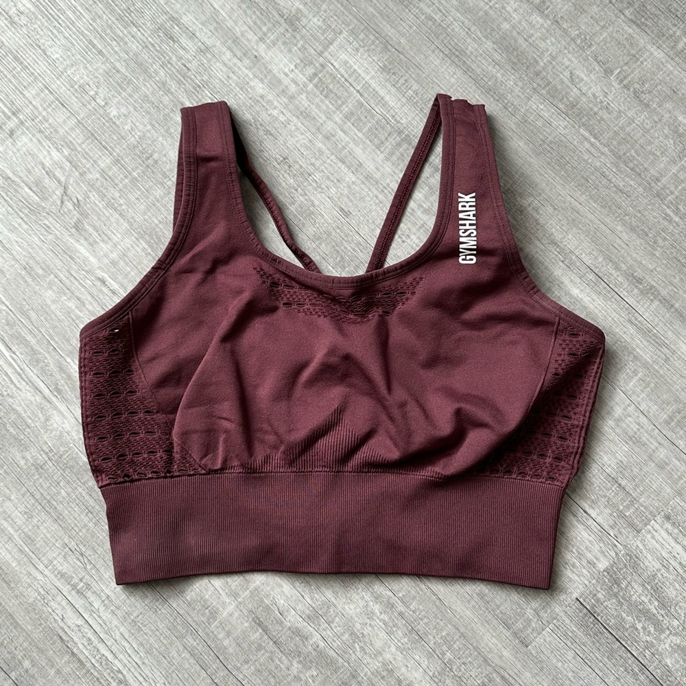 Gymshark Energy+ Seamless Crop Top / sports bra / size M / Berry Red